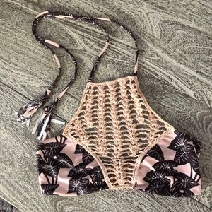 Black Elephant Panama Top